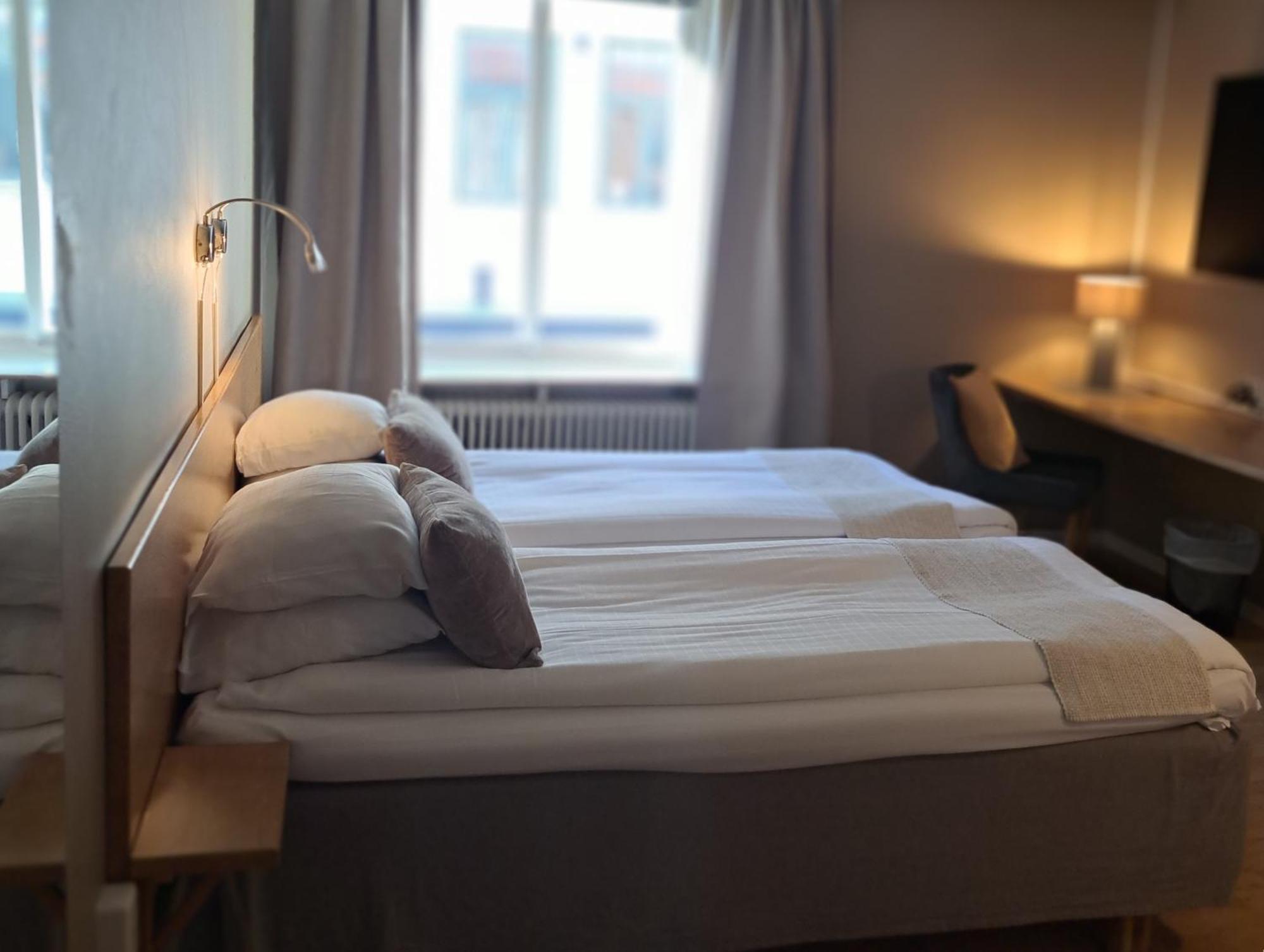 Hotell Radhuset Lidköping المظهر الخارجي الصورة