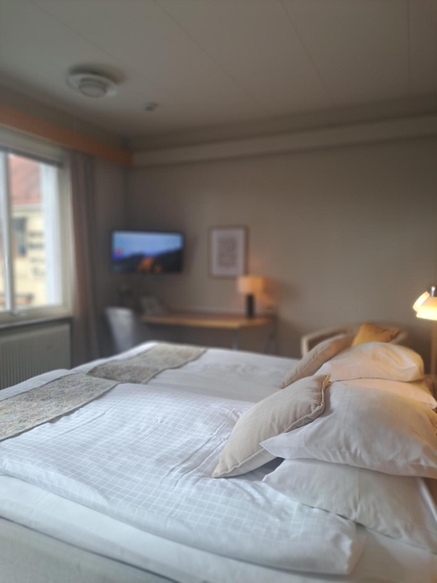 Hotell Radhuset Lidköping المظهر الخارجي الصورة